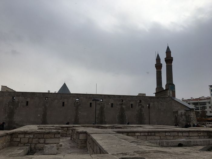 Boğaziçinde Kayık ve Sandal Kültürü Boğaziçinde Kayık ve Sandal Kültürü